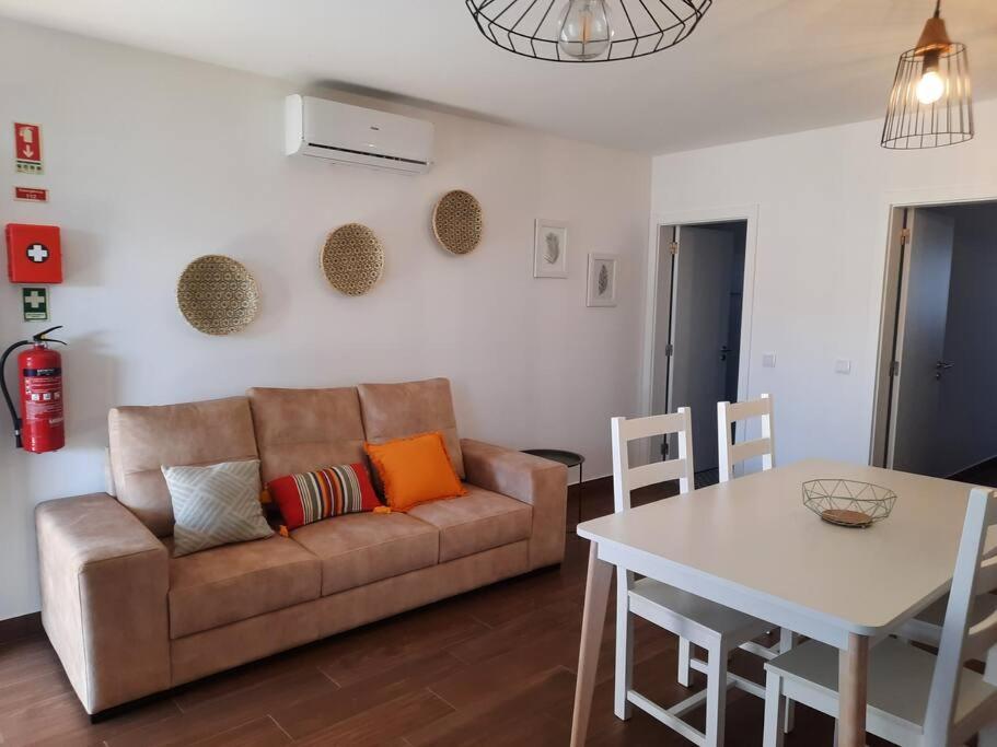 Sado House 3 *